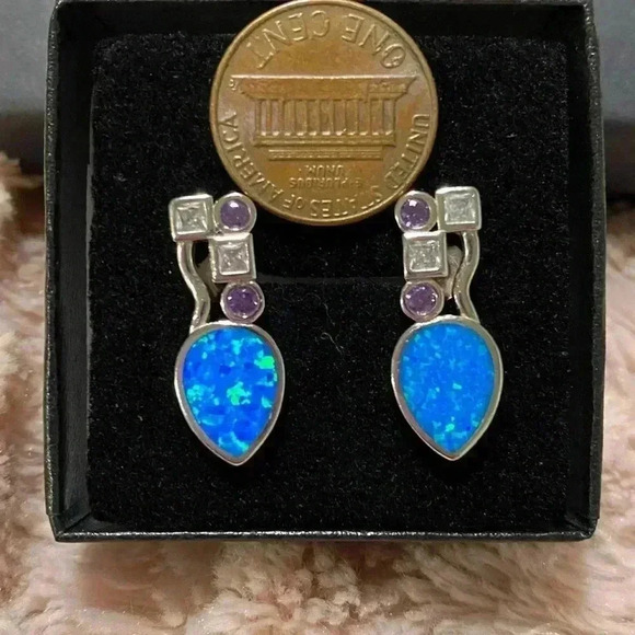 Lab created Opal earrings set in Rhodium plated sterling silver NWOT - Picture 7 of 7